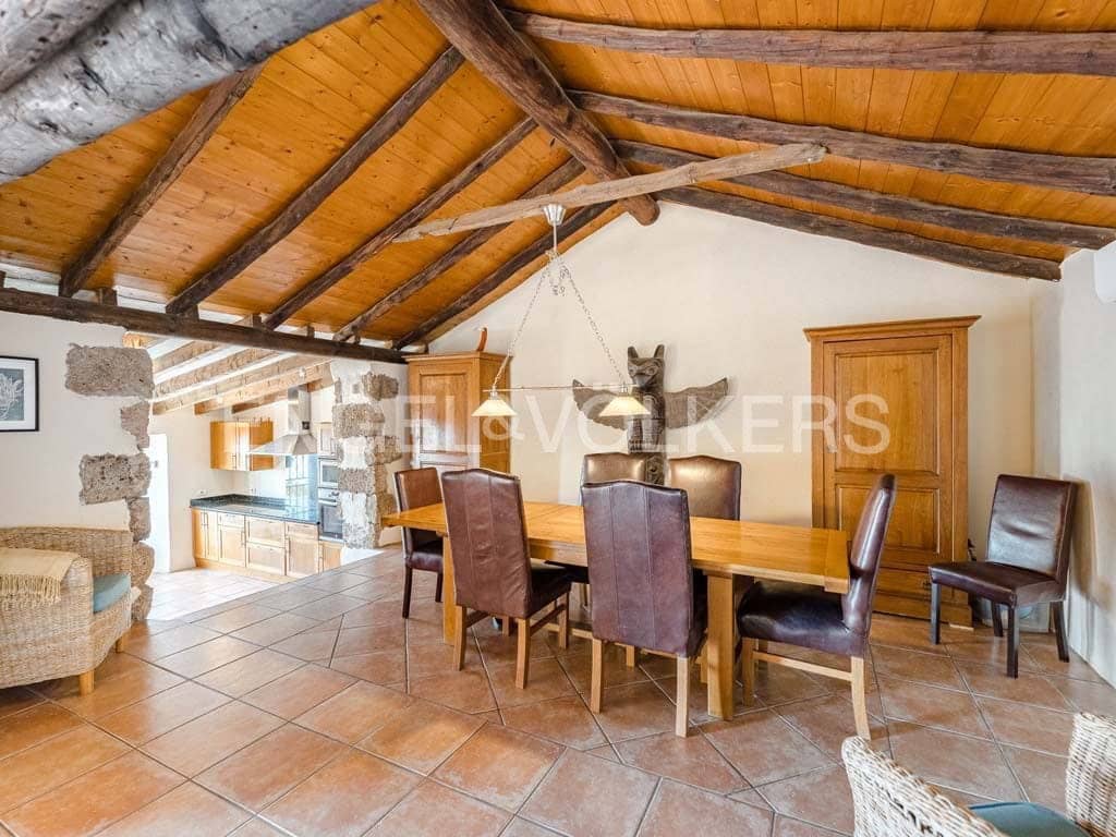 4 soveværelse Villa til salg i Arona med swimmingpool - € 800.000 (Ref: 8562361)