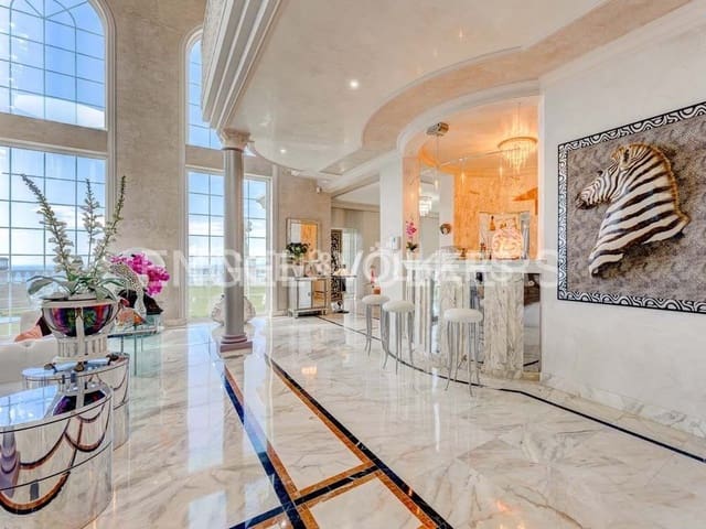 5 sypialnia Willa na sprzedaż w San Eugenio, Adeje z basenem garażem - 7 500 000 € (Ref: 8699280)