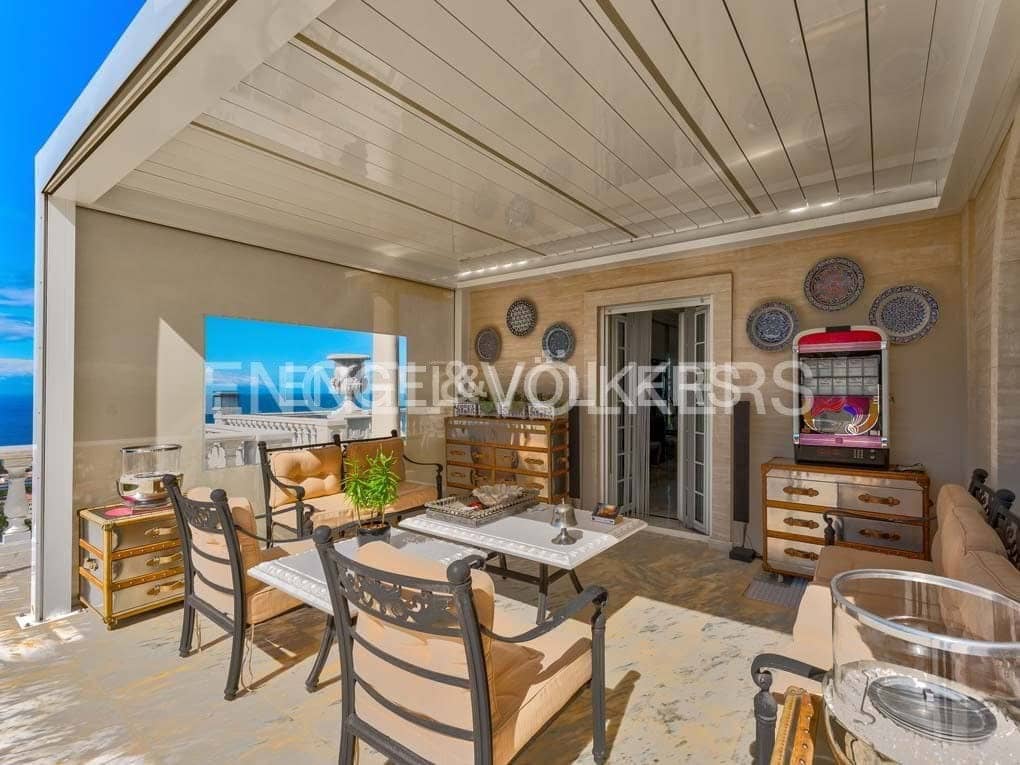 5 slaapkamer Villa te koop in San Eugenio met zwembad garage - € 7.500.000 (Ref: 8699280)