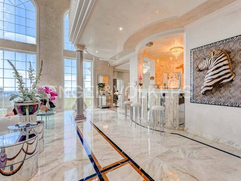 5 soveværelse Villa til salg i San Eugenio med swimmingpool garage - € 7.500.000 (Ref: 8699280)