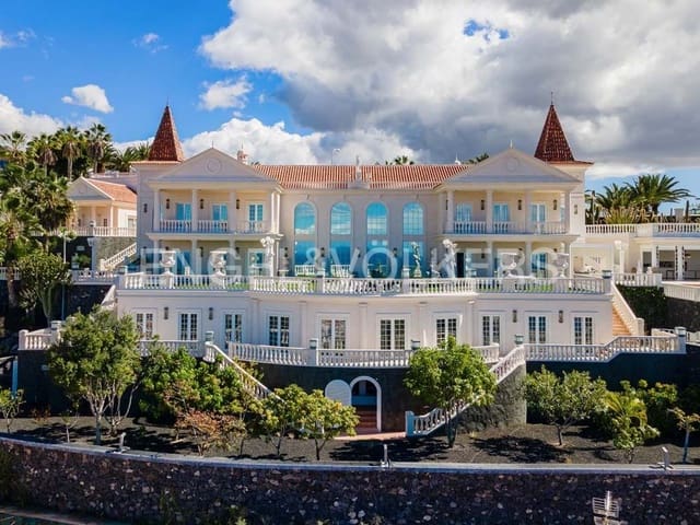 5 bedroom Villa for sale in San Eugenio, Adeje with pool garage - € 7,500,000 (Ref: 8699280)