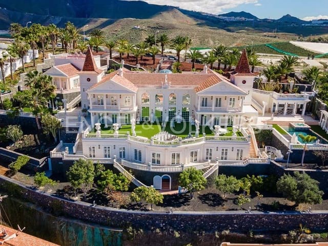5 bedroom Villa for sale in San Eugenio, Adeje with pool garage - € 7,500,000 (Ref: 8699280)