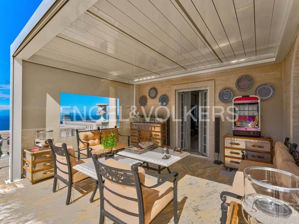 5 soveværelse Villa til salg i San Eugenio med swimmingpool garage - € 7.500.000 (Ref: 8699280)