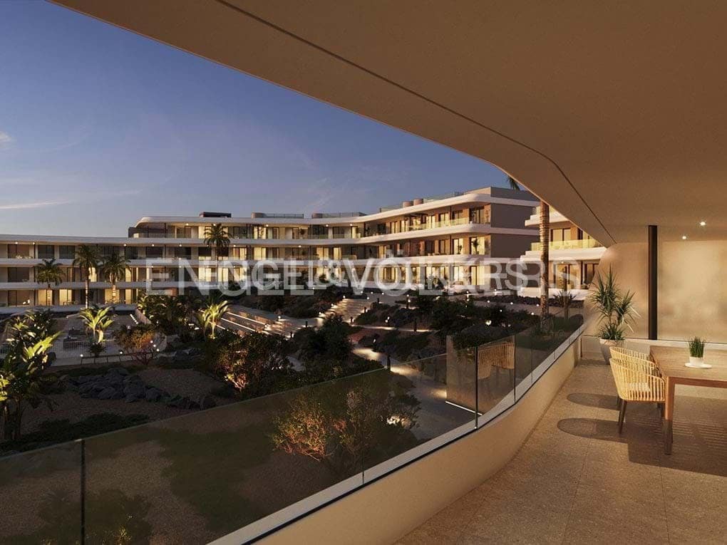 2 soveværelse Lejlighed til salg i El Madronal med swimmingpool - € 580.000 (Ref: 8703183)