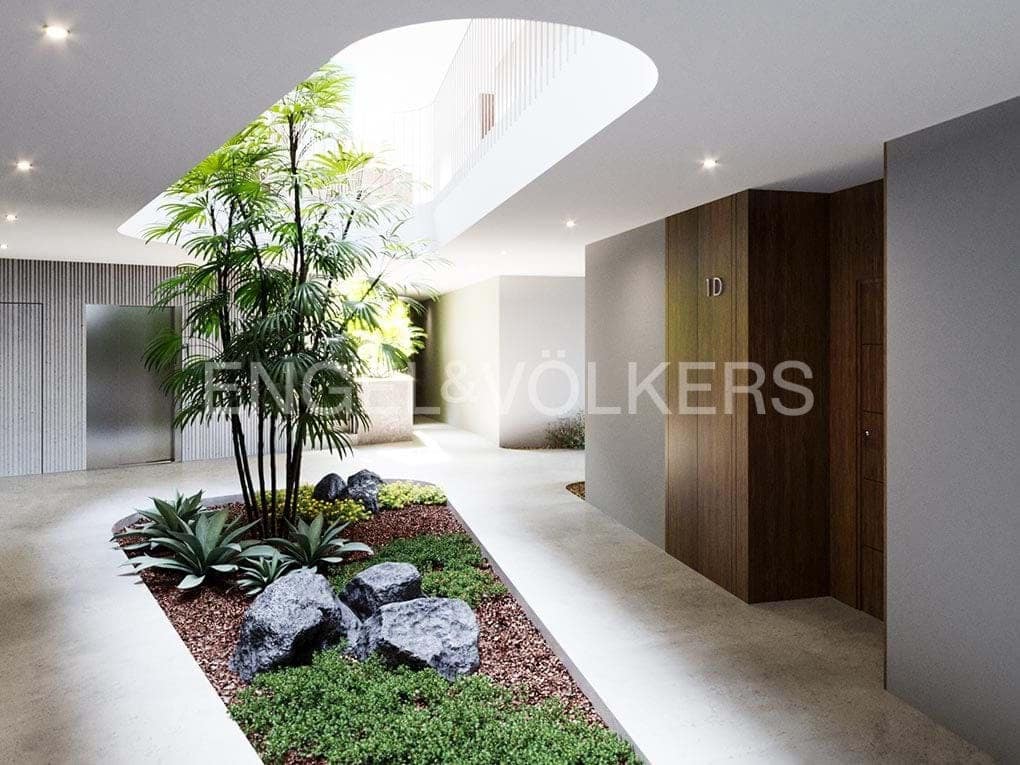 2 slaapkamer Appartement te koop in El Madronal met zwembad - € 580.000 (Ref: 8703183)