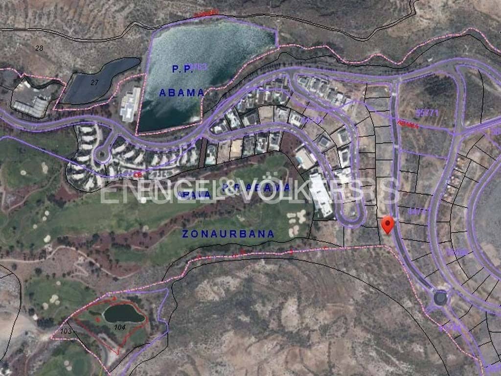 Mark till salu i Guia de Isora - 2 450 000 € (Ref: 8703186)