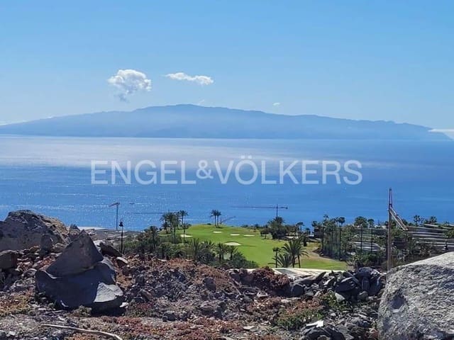 Undeveloped Land for sale in Guía de Isora - € 2,450,000 (Ref: 8703186)