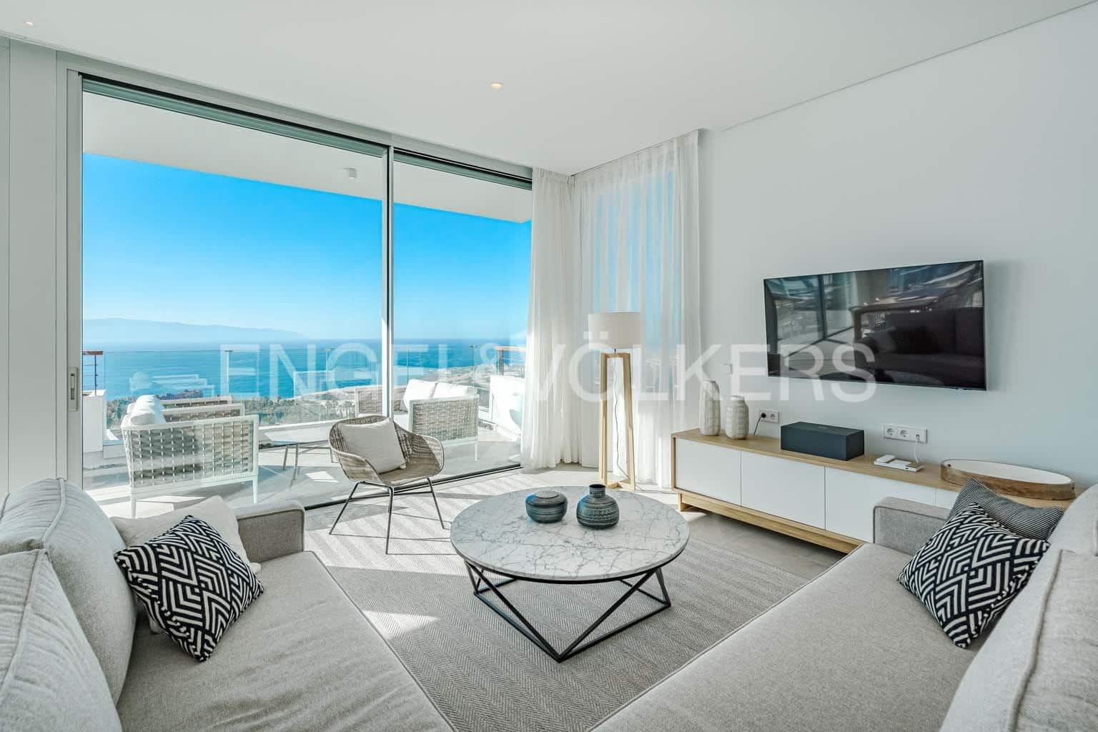 3 soverom Leilighet til salgs i Guia de Isora med svømmebasseng - € 1 983 000 (Ref: 8754006)