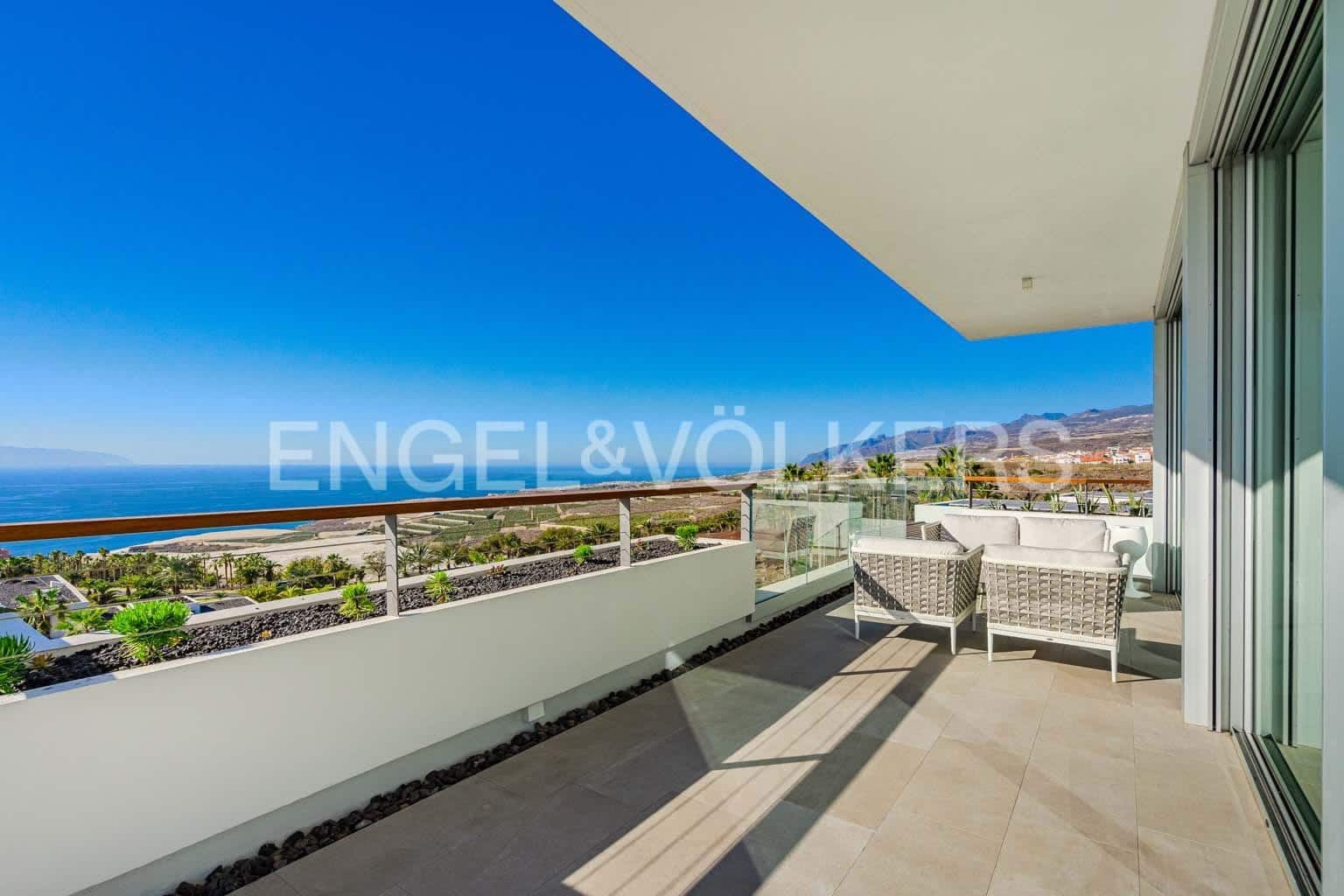 3 soverom Leilighet til salgs i Guia de Isora med svømmebasseng - € 1 983 000 (Ref: 8754006)