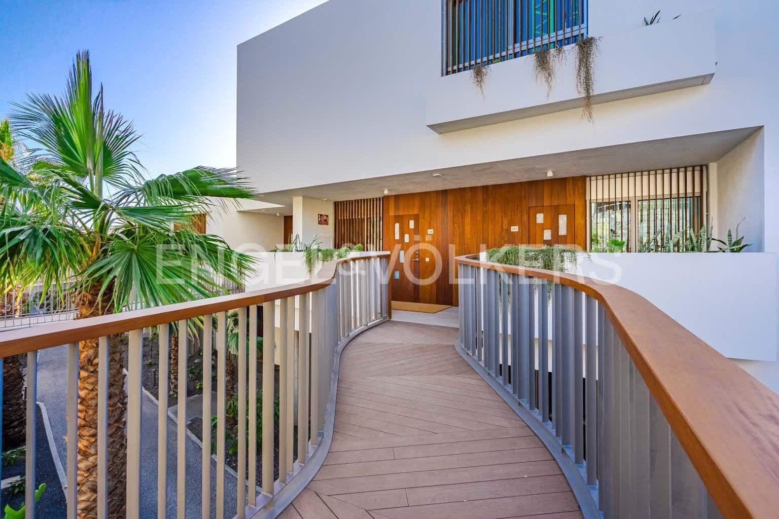 3 soverom Leilighet til salgs i Guia de Isora med svømmebasseng - € 1 983 000 (Ref: 8754006)