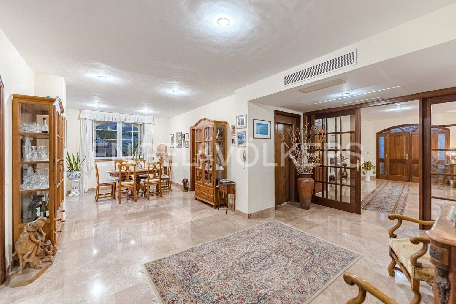 4 soveværelse Villa til salg i Los Gigantes med garage - € 1.400.000 (Ref: 8781944)