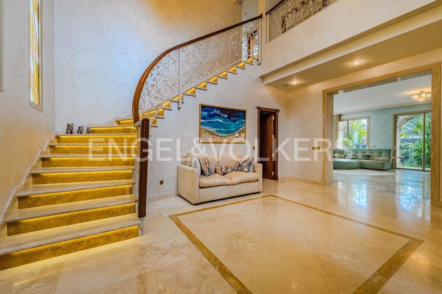 7 soveværelse Villa til salg i Costa Adeje med swimmingpool garage - € 5.950.000 (Ref: 8820541)