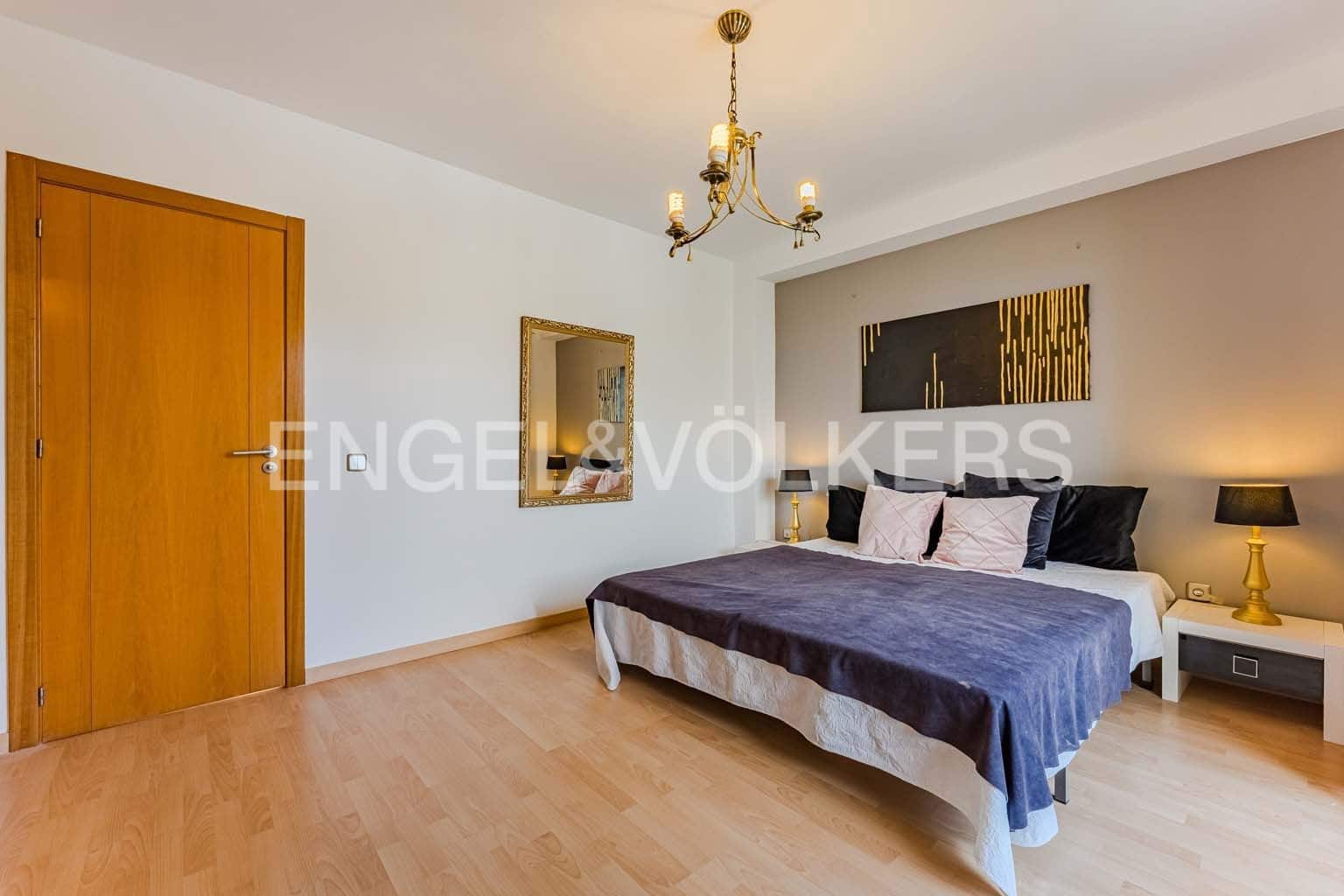 3 soverom Villa til salgs i El Madronal med svømmebasseng garasje - € 650 000 (Ref: 8873324)