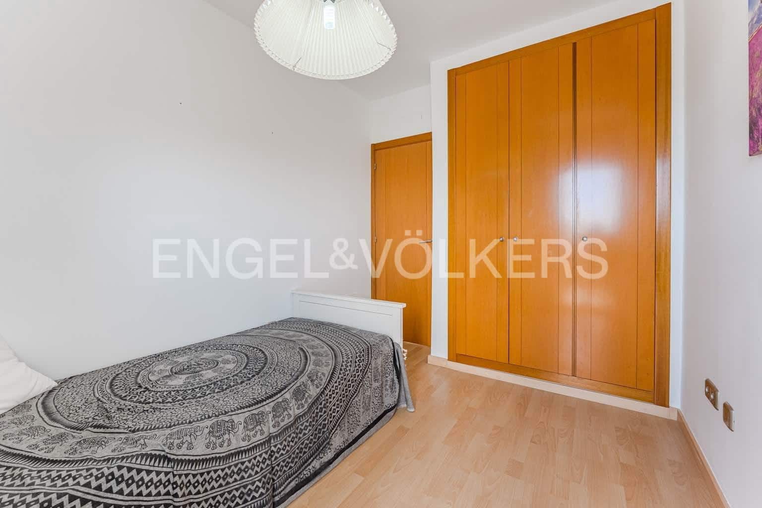 3 soverom Villa til salgs i El Madronal med svømmebasseng garasje - € 650 000 (Ref: 8873324)