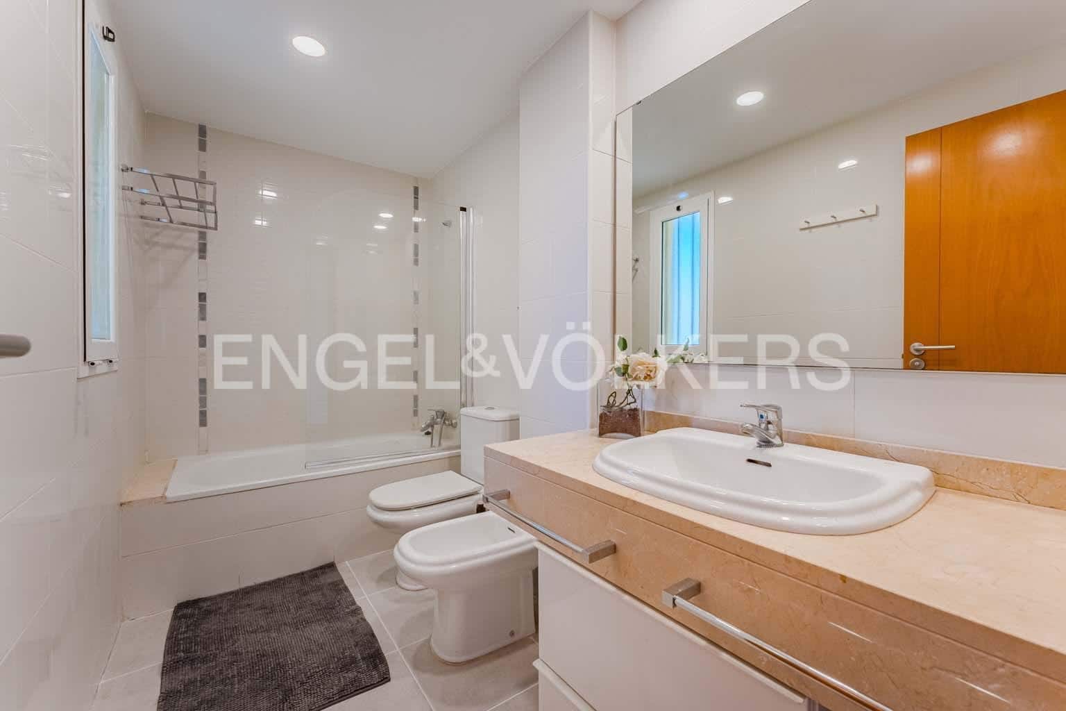 3 soverom Villa til salgs i El Madronal med svømmebasseng garasje - € 650 000 (Ref: 8873324)