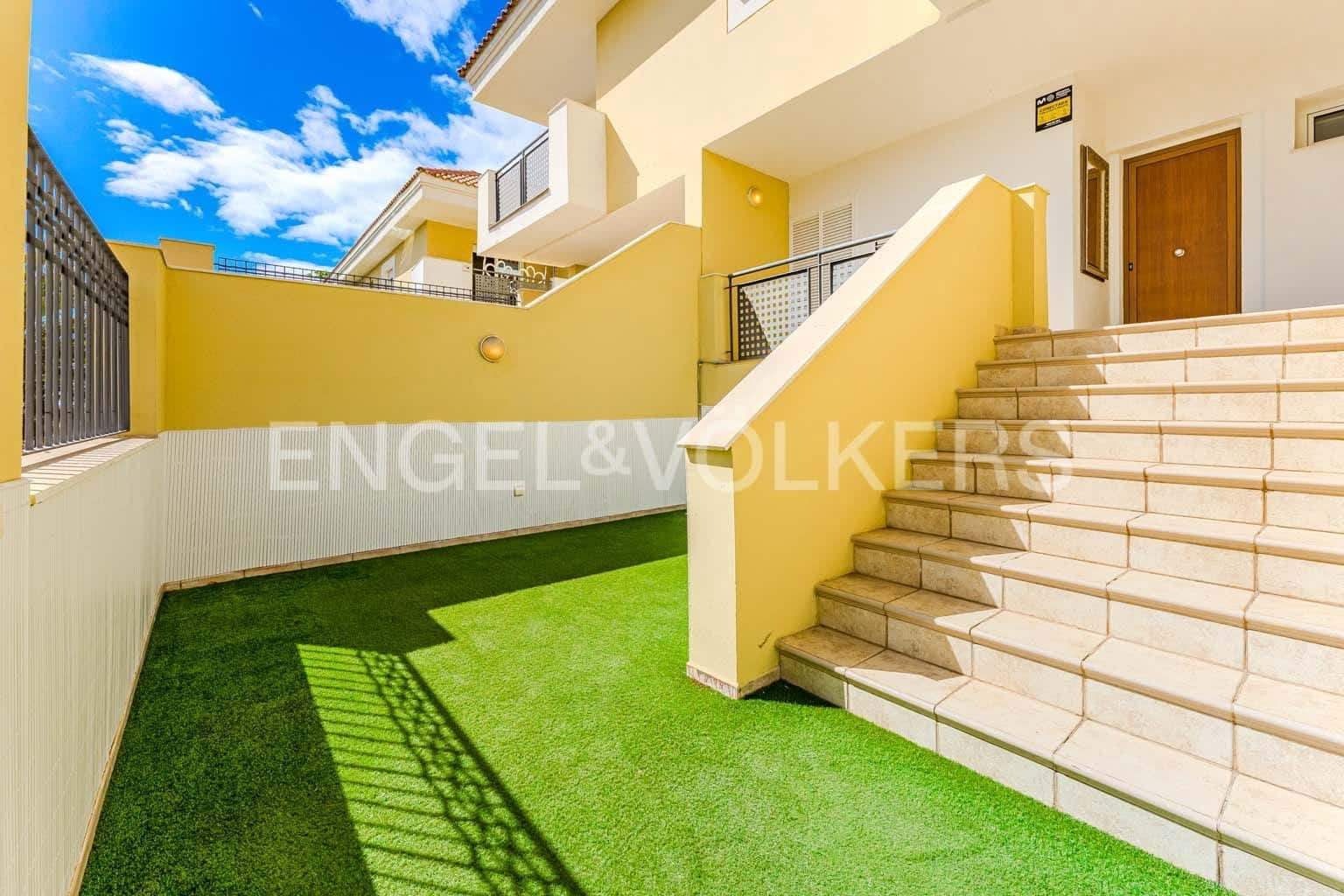 3 soverom Villa til salgs i El Madronal med svømmebasseng garasje - € 650 000 (Ref: 8873324)