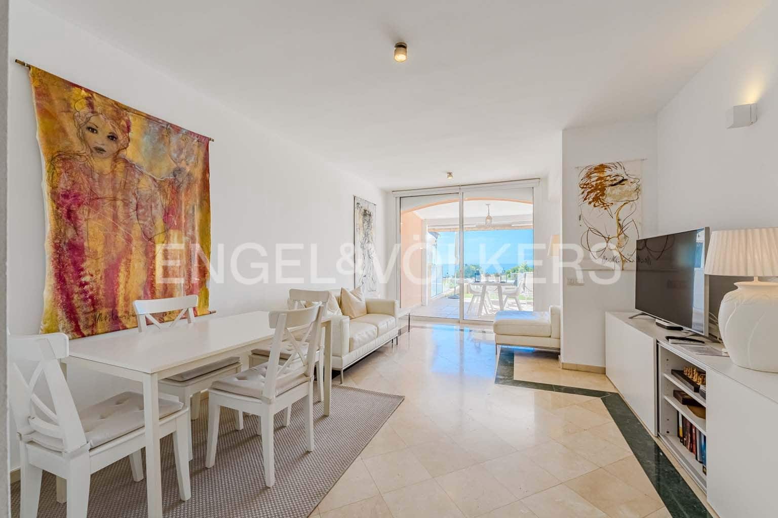 2 bedroom Villa for sale in Costa Adeje with pool - € 595,000 (Ref: 8873325)