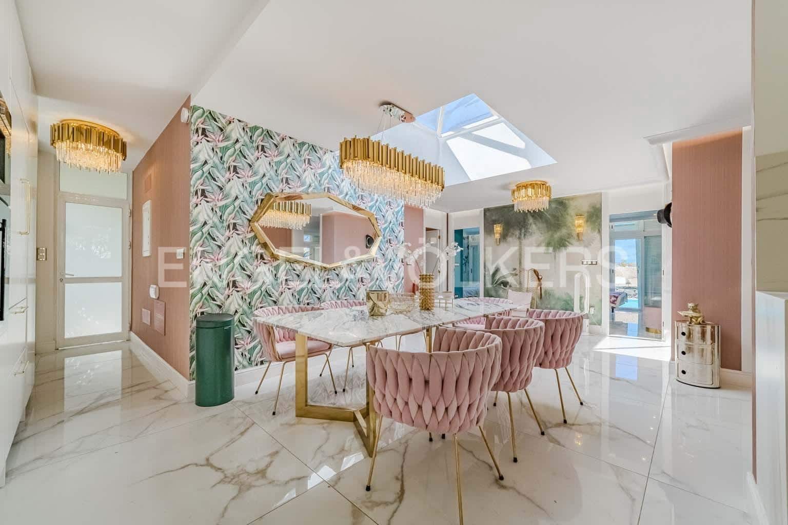 4 Zimmer Villa zu verkaufen in El Madronal mit Pool - 1.200.000 € (Ref: 8895458)