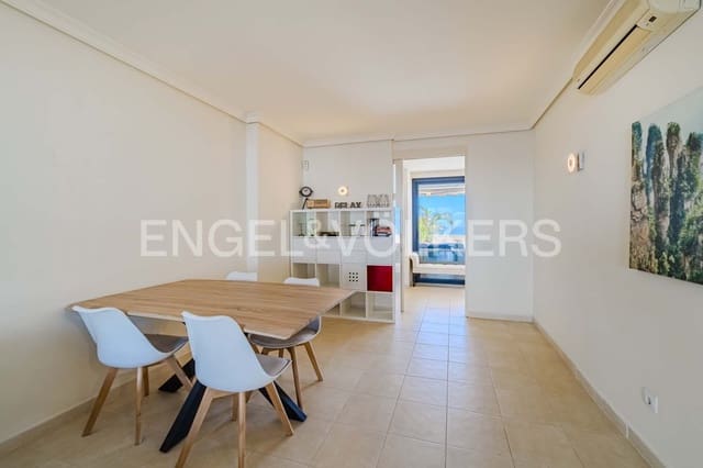 2 makuuhuone Huoneisto myytävänä paikassa Puerto Santiago, Santiago del Teide mukana uima-altaan - 695 000 € (Ref: 8904052)