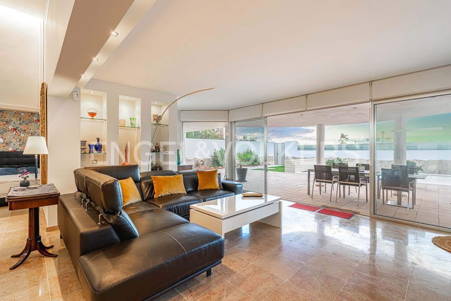 4 sypialnia Willa na sprzedaż w Palm-Mar z basenem garażem - 1 395 000 € (Ref: 8922500)