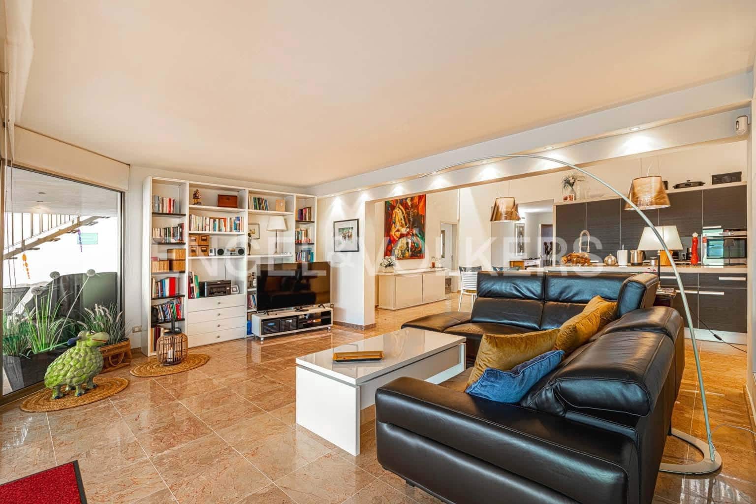 4 sypialnia Willa na sprzedaż w Palm-Mar z basenem garażem - 1 395 000 € (Ref: 8922500)