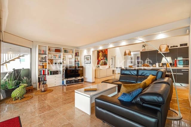 4 soverom Villa til salgs i Palm-Mar, Arona med svømmebasseng garasje - € 1 395 000 (Ref: 8922500)