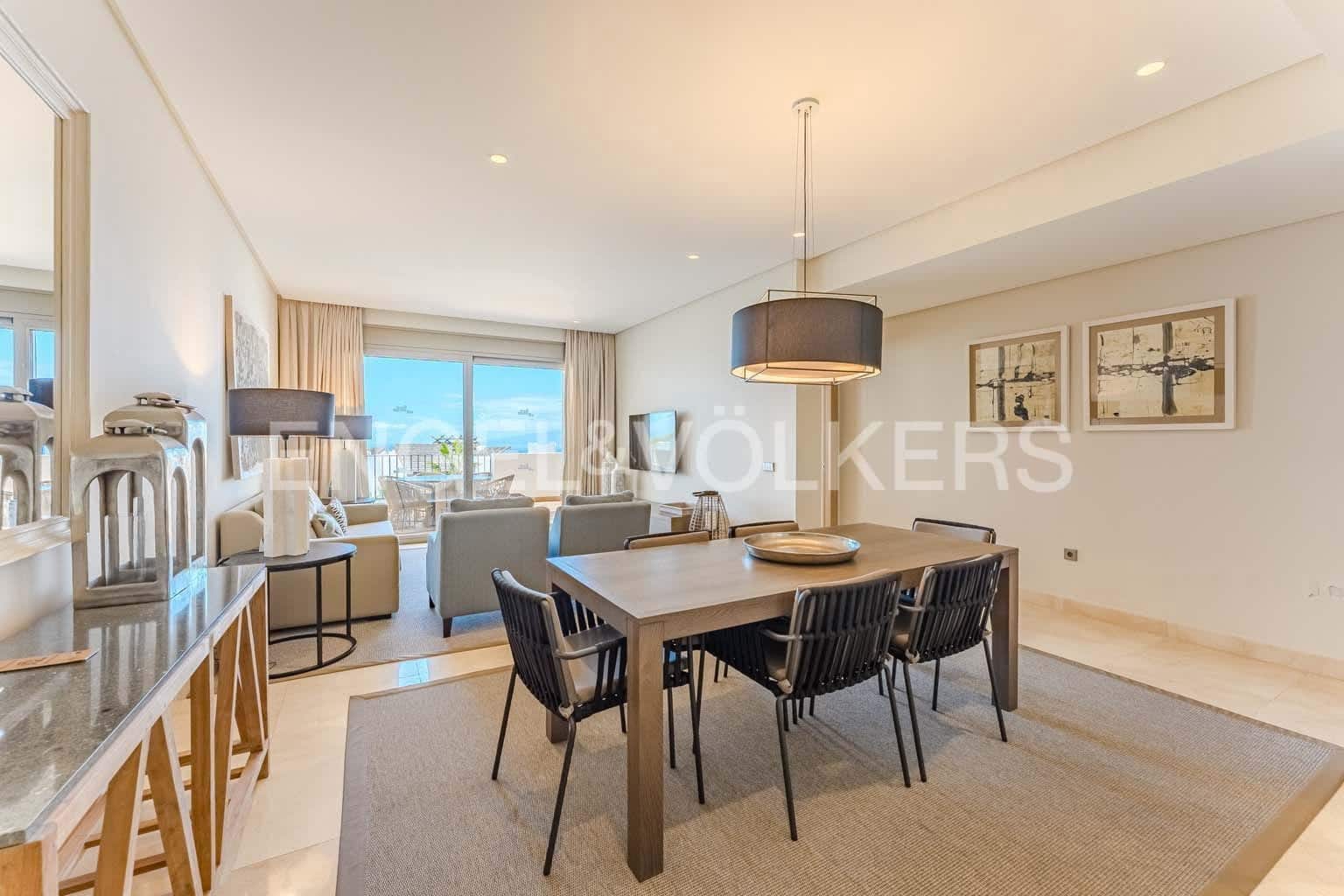 2 bedroom Apartment for sale in Guia de Isora with pool - € 690,000 (Ref: 8935546)