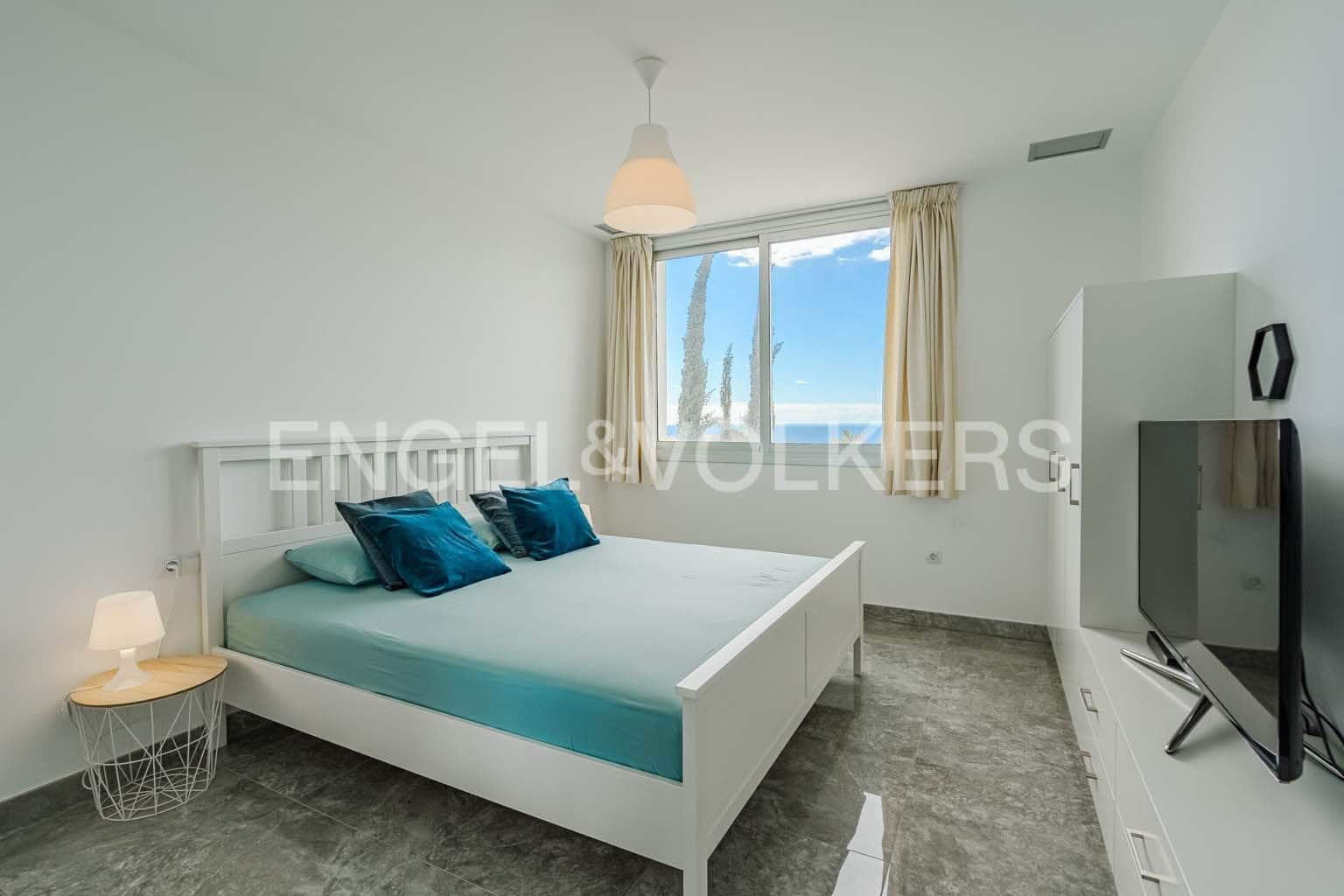 4 soveværelse Villa til salg i Playa Paraiso med swimmingpool - € 2.490.000 (Ref: 8956469)