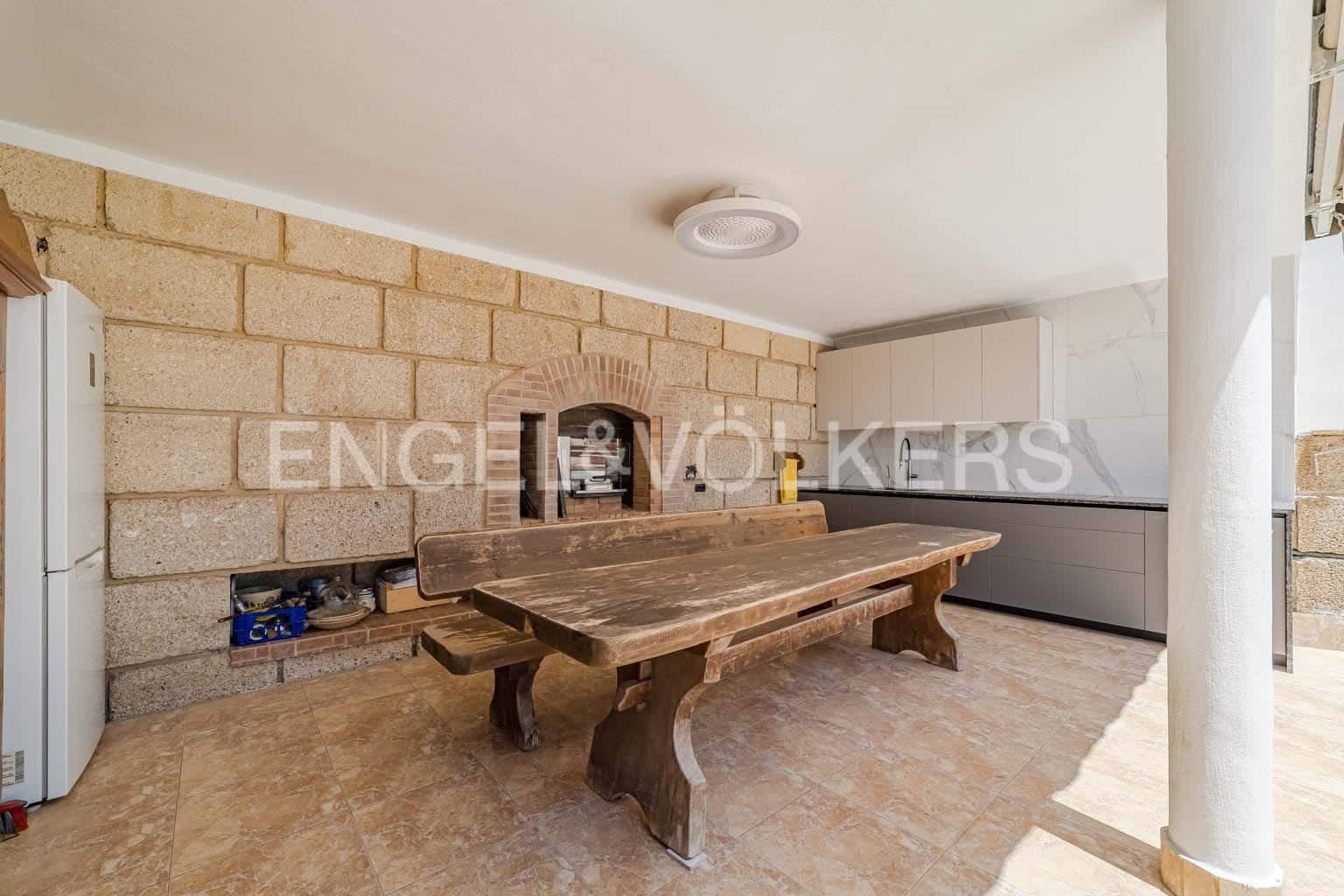 5 soverom Villa til salgs i San Miguel de Abona med svømmebasseng garasje - € 1 800 000 (Ref: 8968830)