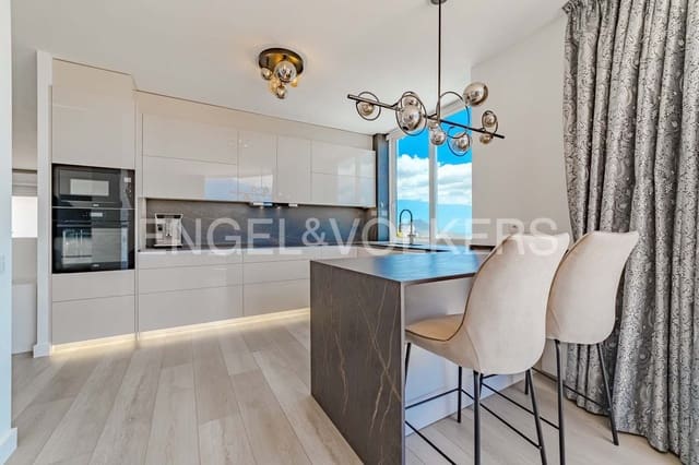 5 soveværelse Villa til salg i San Miguel de Abona med swimmingpool garage - € 1.800.000 (Ref: 8968830)