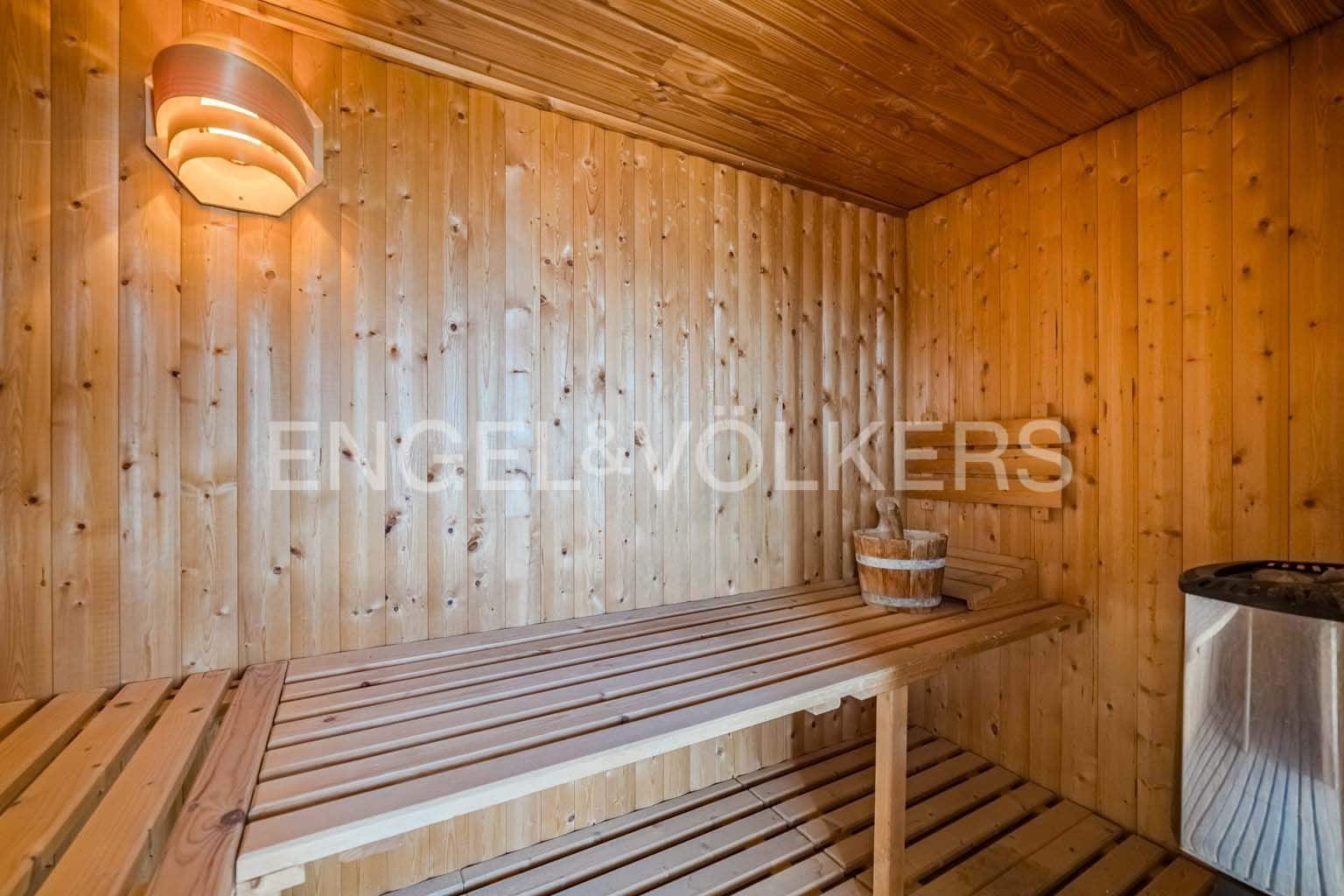 5 soverom Villa til salgs i San Miguel de Abona med svømmebasseng garasje - € 1 800 000 (Ref: 8968830)