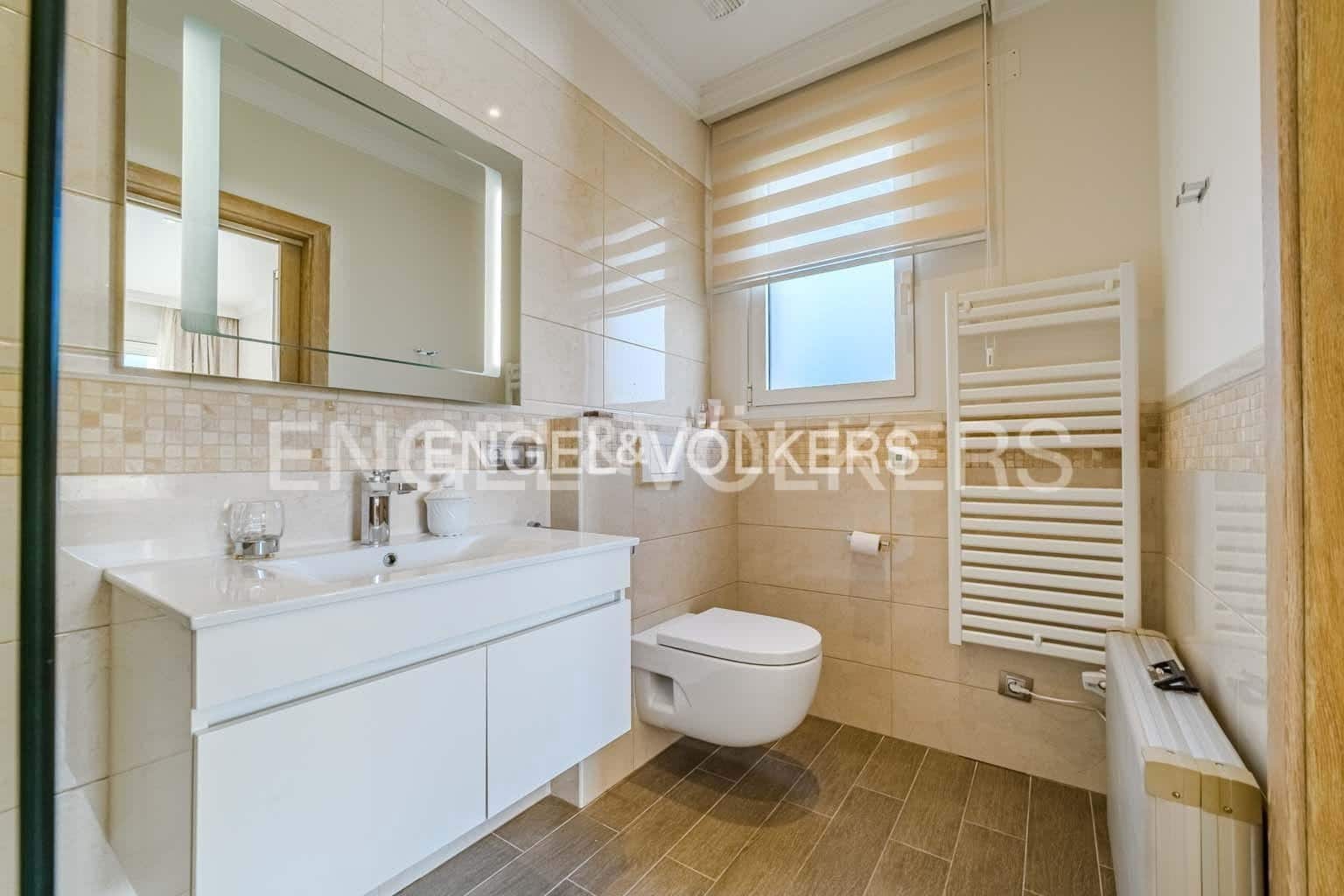 4 sypialnia Willa na sprzedaż w Costa Adeje z basenem garażem - 4 700 000 € (Ref: 8982854)