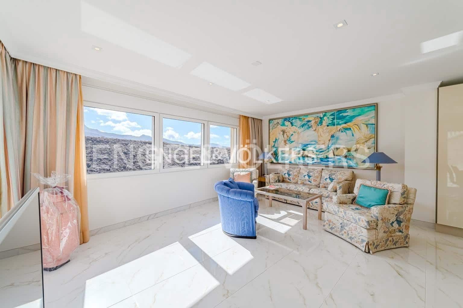 4 sypialnia Willa na sprzedaż w Costa Adeje z basenem garażem - 4 700 000 € (Ref: 8982854)