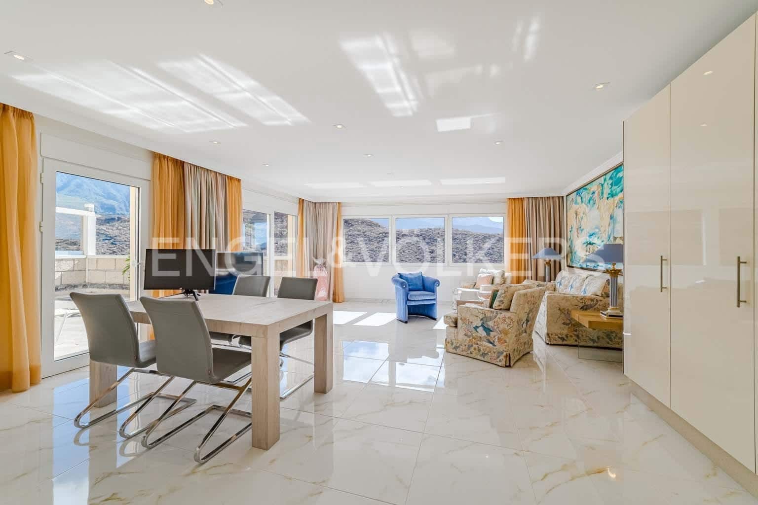 4 soveværelse Villa til salg i Costa Adeje med swimmingpool garage - € 3.900.000 (Ref: 8982854)