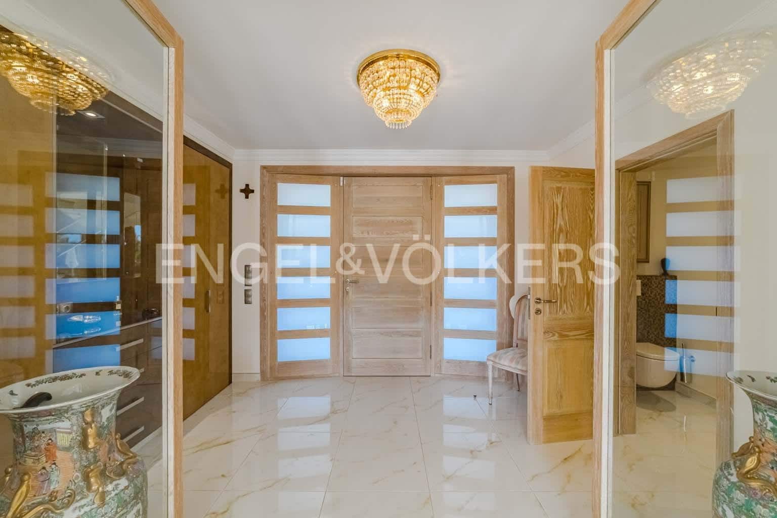 4 soveværelse Villa til salg i Costa Adeje med swimmingpool garage - € 3.900.000 (Ref: 8982854)