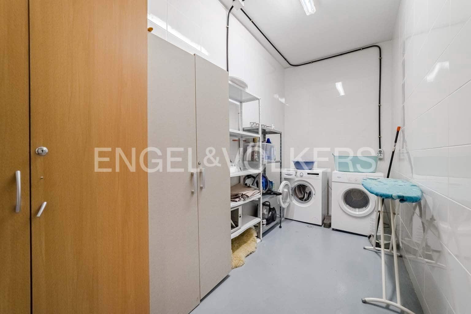 5 Zimmer Villa zu verkaufen in Costa Adeje mit Pool Garage - 2.930.000 € (Ref: 8986414)