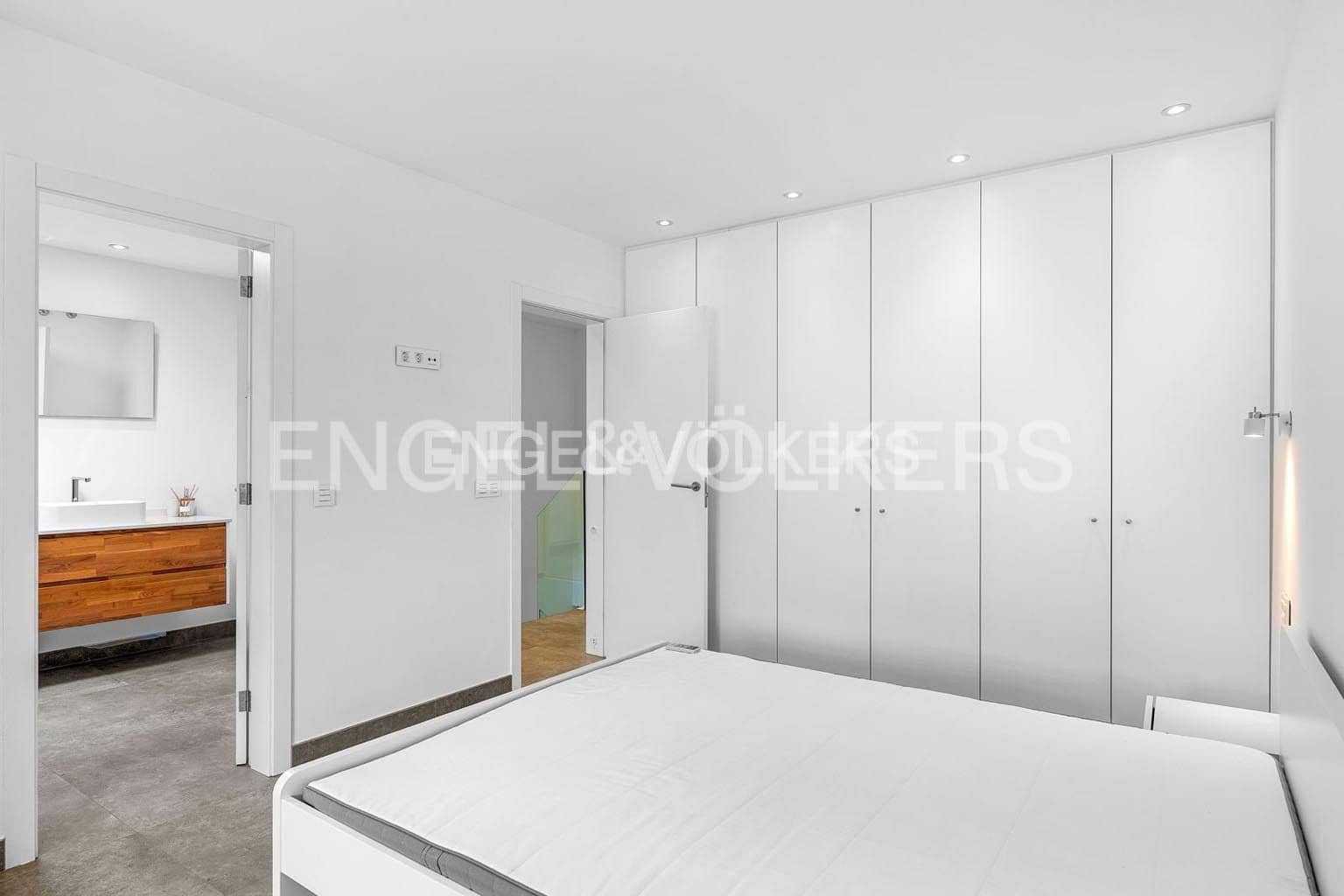 3 Zimmer Villa zu verkaufen in Costa del Silencio mit Pool Garage - 895.000 € (Ref: 9018694)