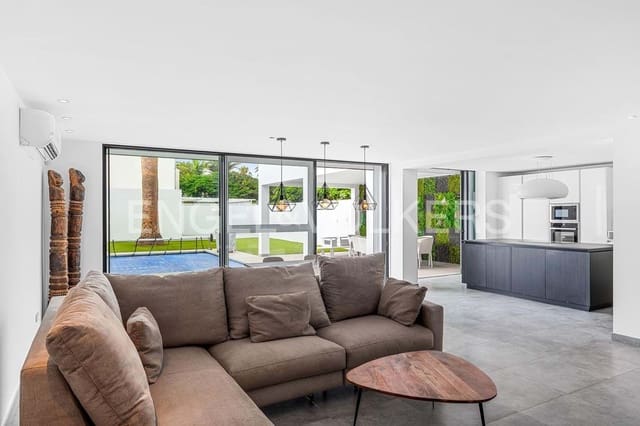 3 camera da letto Villa in vendita in Costa del Silencio, Arona con piscina garage - 895.000 € (Rif: 9018694)