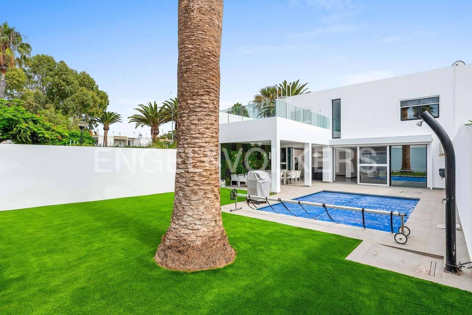 3 sovrum Villa till salu i Costa del Silencio med pool garage - 895 000 € (Ref: 9018694)