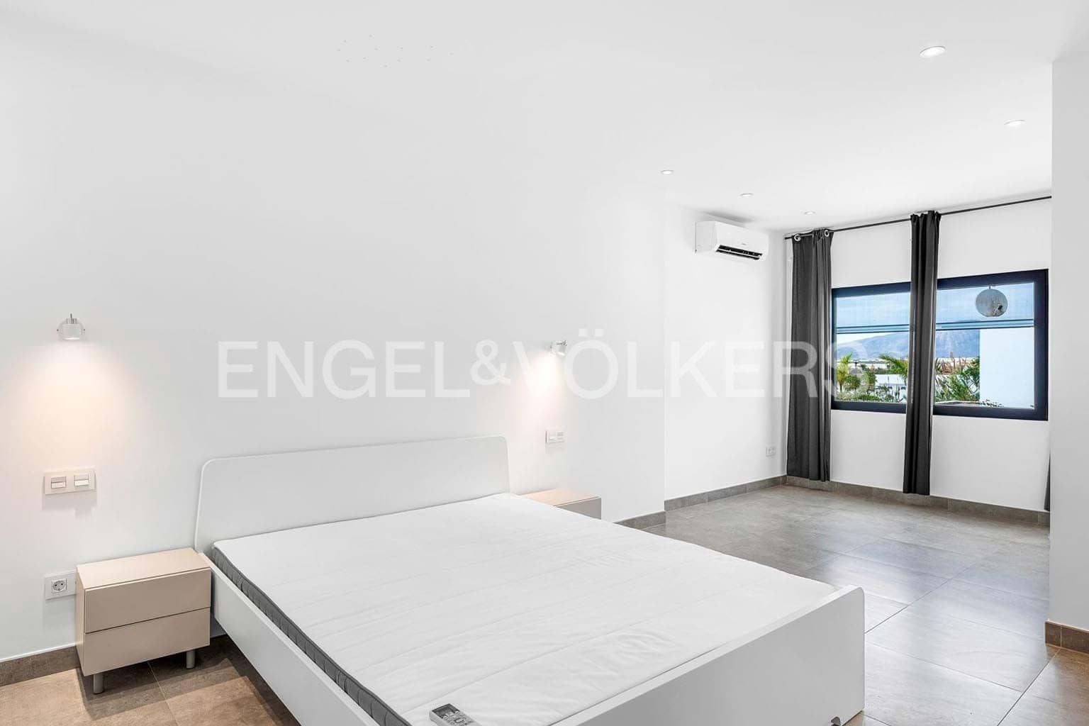 3 sovrum Villa till salu i Costa del Silencio med pool garage - 895 000 € (Ref: 9018694)