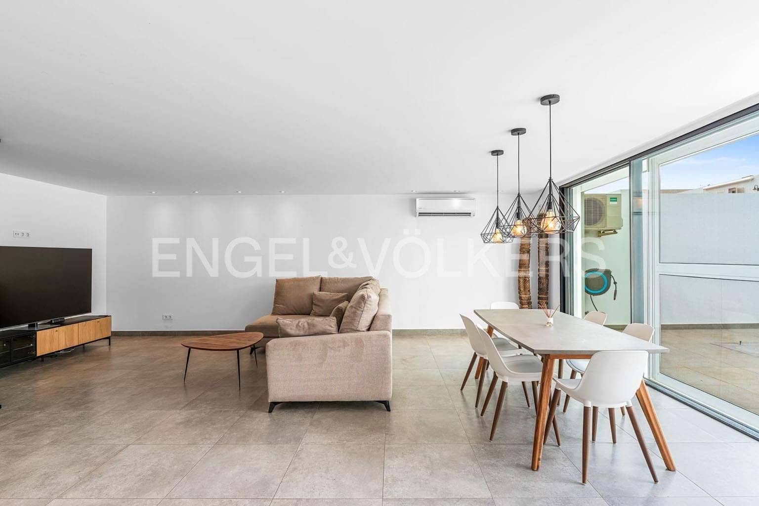 3 sovrum Villa till salu i Costa del Silencio med pool garage - 895 000 € (Ref: 9018694)