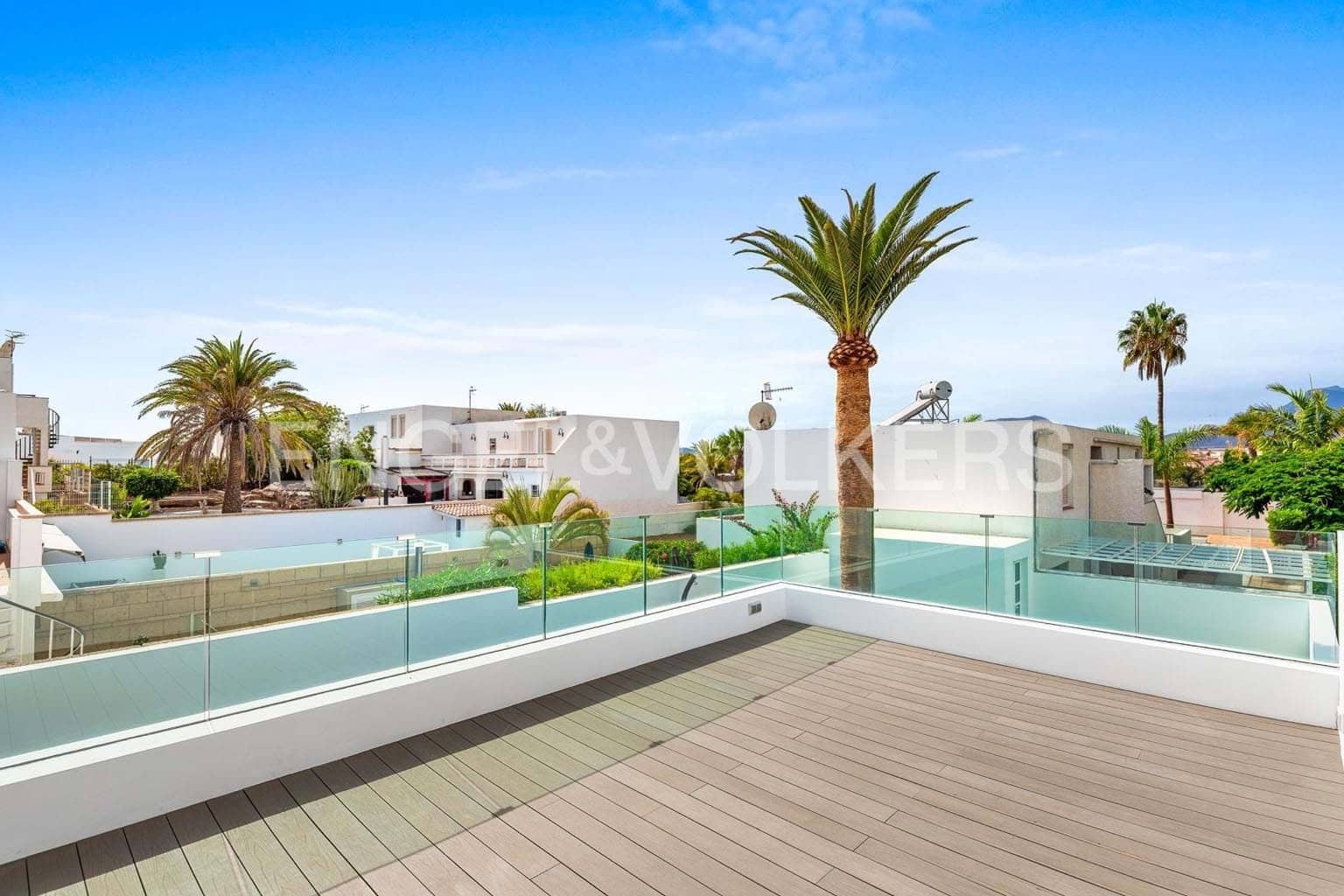 3 sovrum Villa till salu i Costa del Silencio med pool garage - 895 000 € (Ref: 9018694)