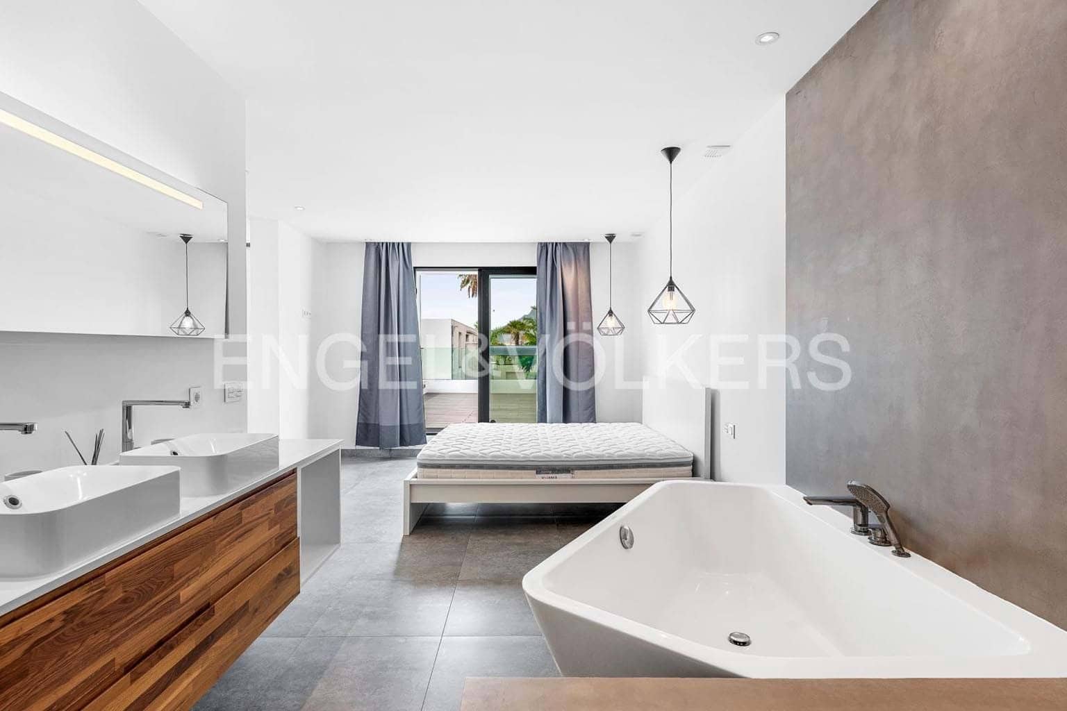 3 sovrum Villa till salu i Costa del Silencio med pool garage - 895 000 € (Ref: 9018694)