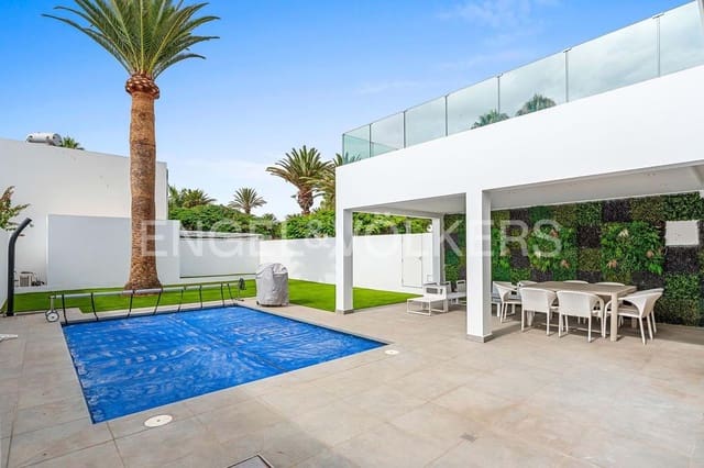 3 chambre Villa/Maison à vendre à Costa del Silencio, Arona avec piscine garage - 895 000 € (Ref: 9018694)