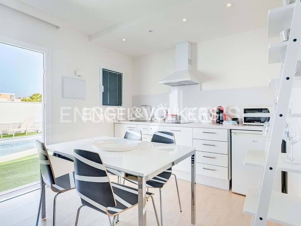 5 sypialnia Willa na sprzedaż w Palm-Mar z basenem - 1 200 000 € (Ref: 9018695)