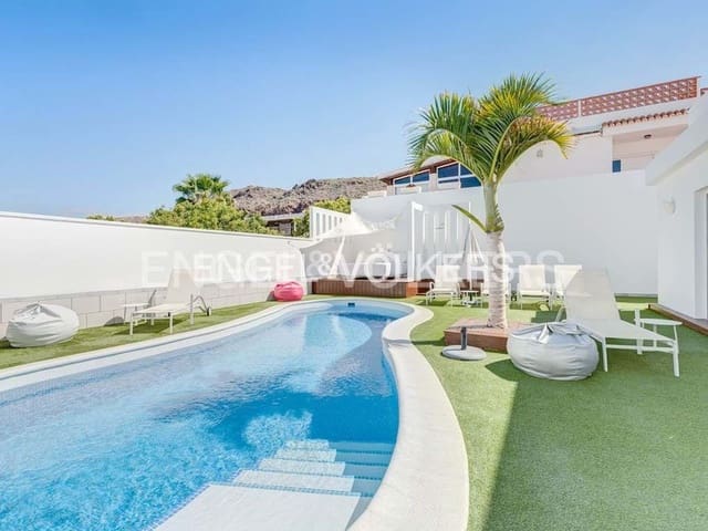 5 soveværelse Villa til salg i Palm-Mar, Arona med swimmingpool - € 1.200.000 (Ref: 9018695)