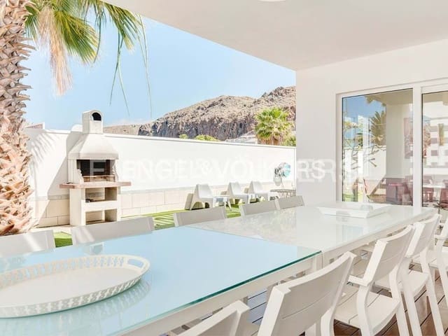 5 soveværelse Villa til salg i Palm-Mar, Arona med swimmingpool - € 1.200.000 (Ref: 9018695)