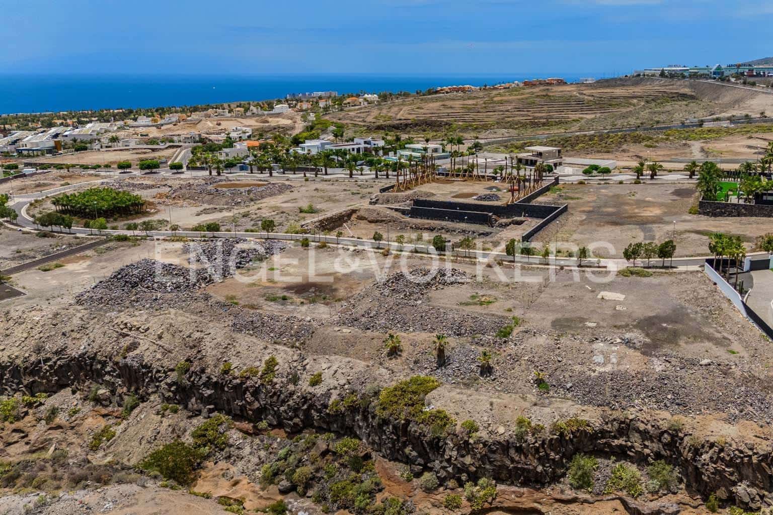 Terreno Não Urbanizado para venda em Costa Adeje - 2 300 000 € (Ref: 9047161)