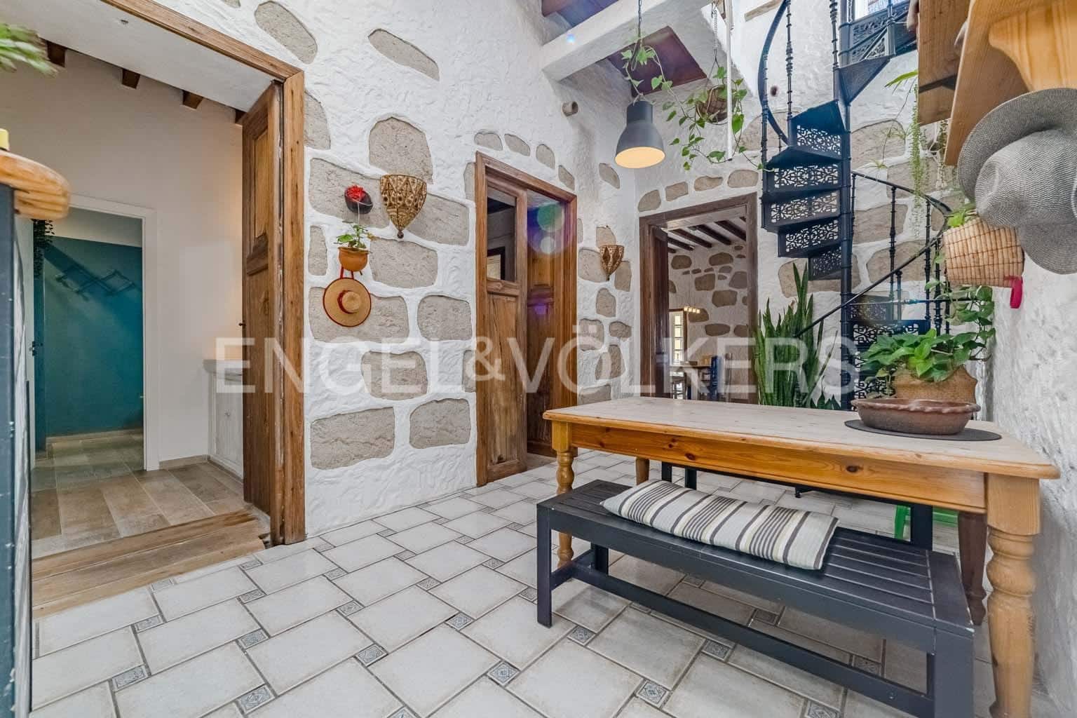 4 soveværelse Villa til salg i San Miguel de Abona - € 490.000 (Ref: 9109809)