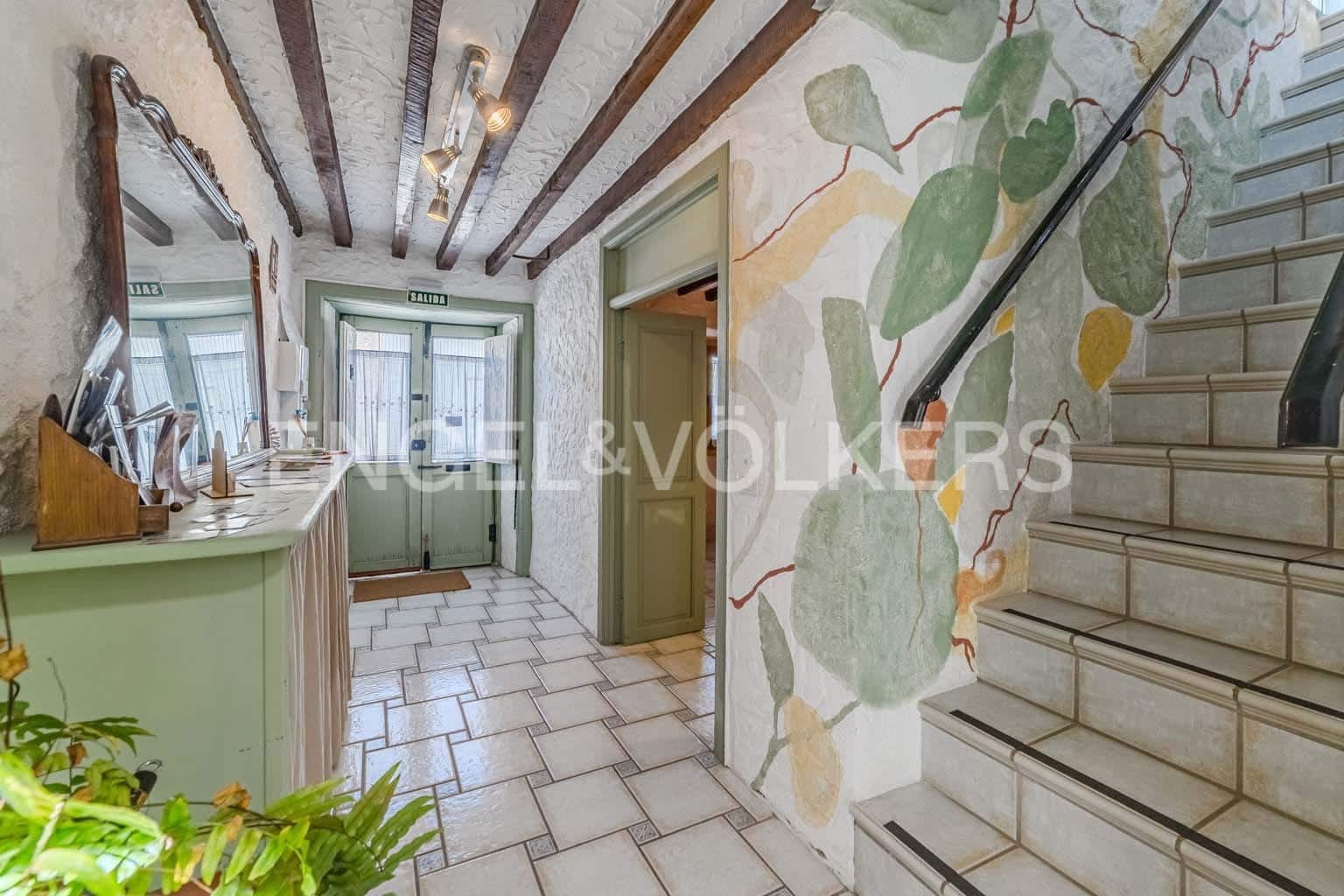 4 soveværelse Villa til salg i San Miguel de Abona - € 490.000 (Ref: 9109809)